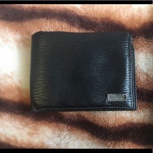 Men’s Ferragamo “revival” Bifold Wallet